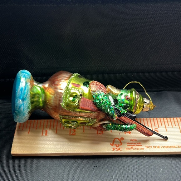 Painted and embellished Glass Duck hunter Hunting Christmas tree ornament Rare - Picture 5 of 6